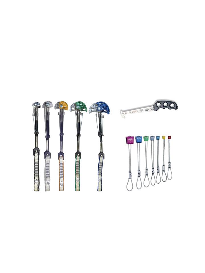 Trad Climbing Kit 01 friends e nuts kit arrampicata Sestogrado