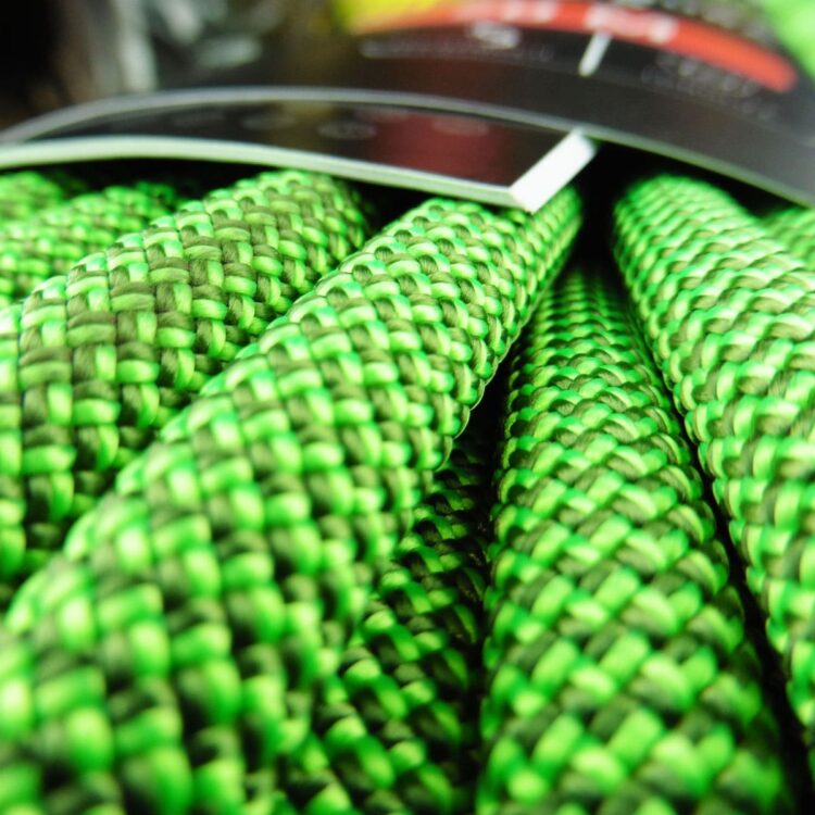 dura dura spring green