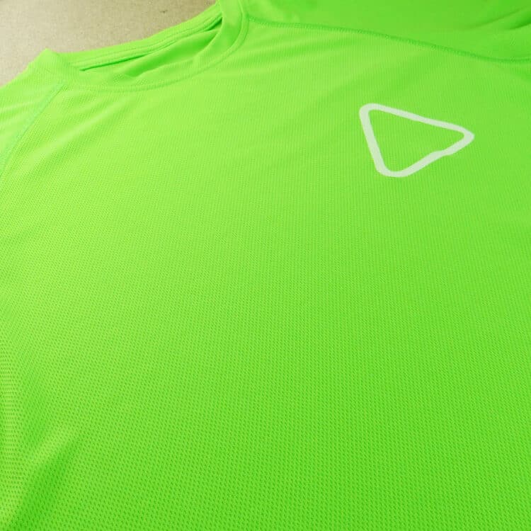 t-shirt sestogrado