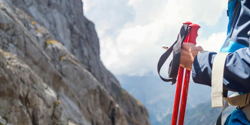 come scegliere i bastoncini da trekking - guida all'acquisto