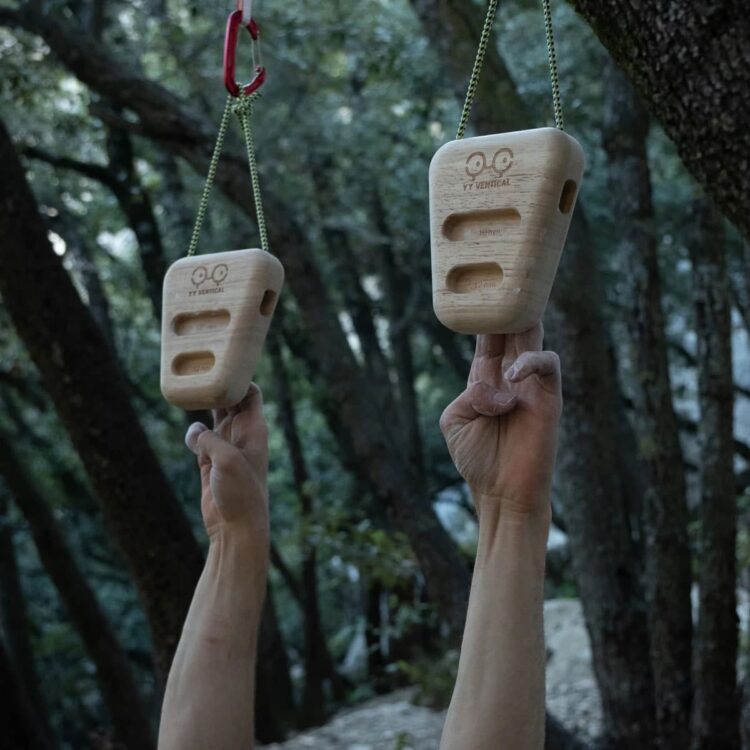 YY vertical rocky